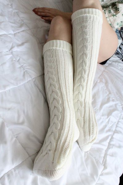 Well Worn Cable Socks - Knee High White | KelliOnLineStore