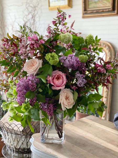 Luxe Fresh Floral Arrangement