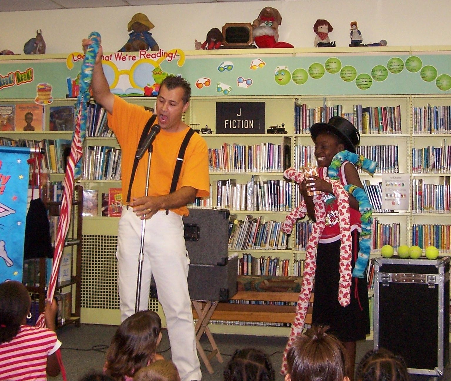 Michigan Magician Gordon Russ entertains at a Library show in Oakland County.