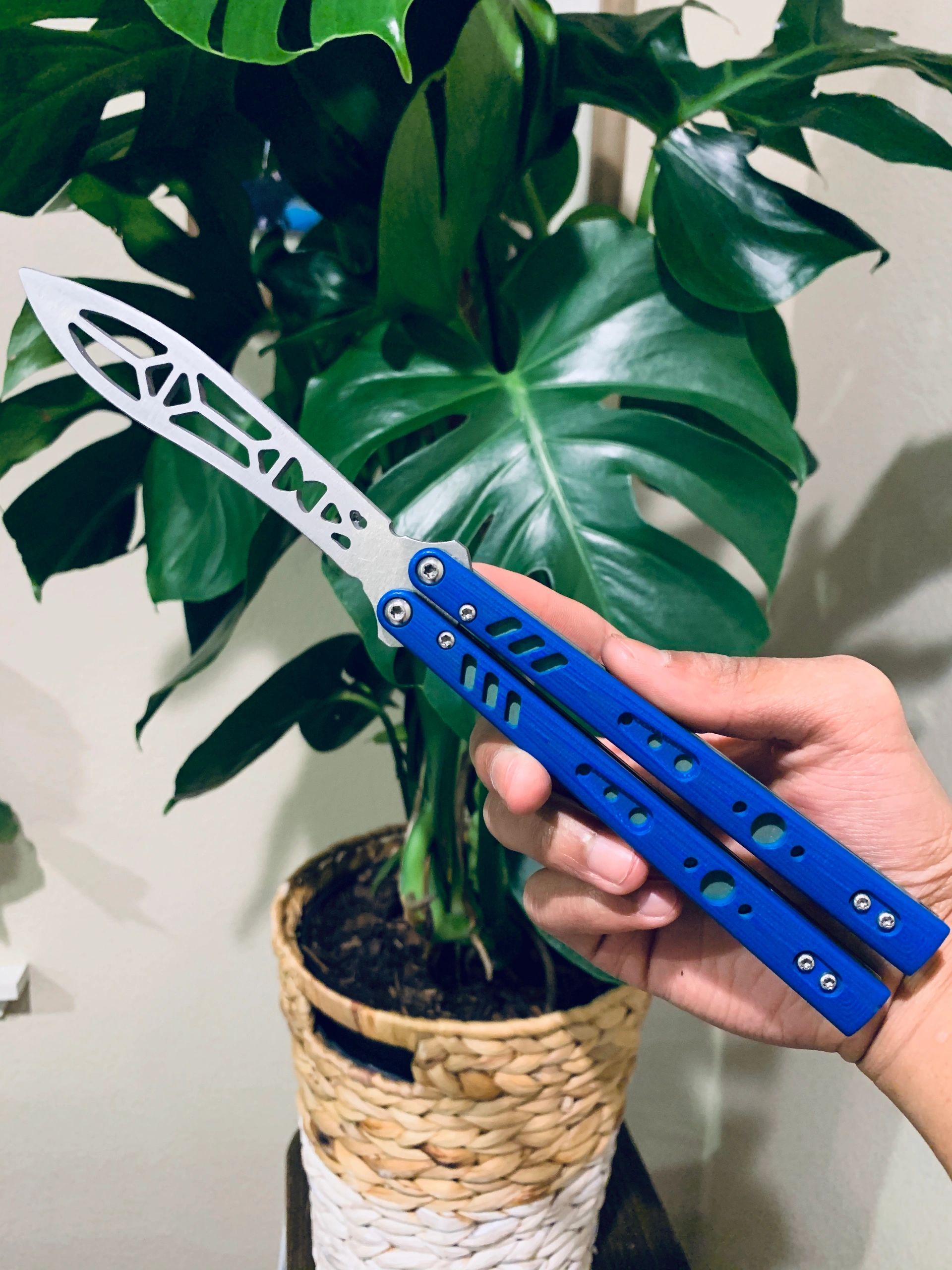 Big Zen Pin Balisong Butterfly Knife with Spring Latch - Mir