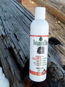 Botanical Dog Skin Therapy Dog Conditioner 17 oz