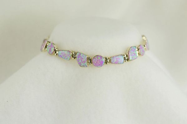 Sterling silver pink opal inlay 8.25" link bracelet. B020