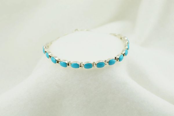 Sterling silver turquoise oval link 7.5" bracelet. B043