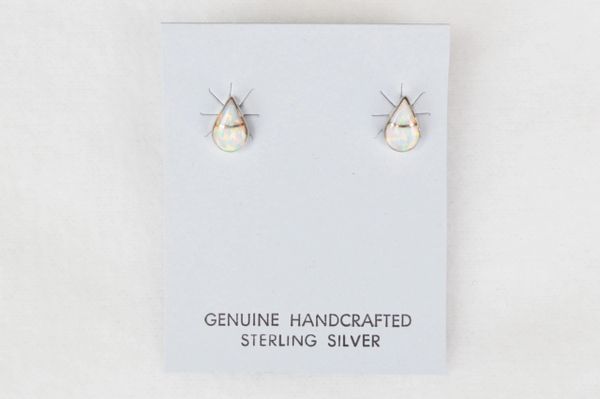 Sterling silver opal teardrop post earrings. (E027)