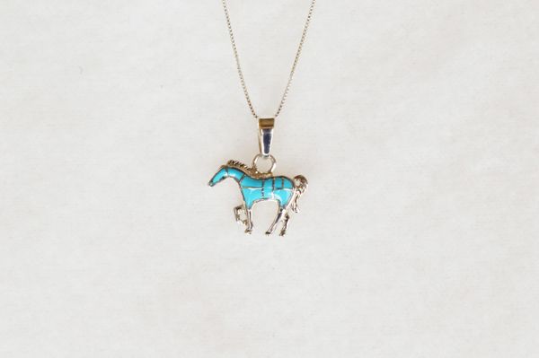 Sterling silver turquoise inlay horse pendant with sterling silver 18" box chain. N085.