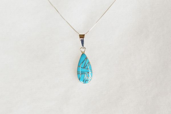 Sterling silver turquoise inlay teardrop pendant with sterling silver 18" box chain. N086.