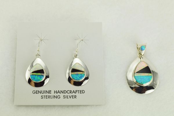 Sterling silver white opal, blue opal and black onyx inlay raindrop earrings and pendant set. S336