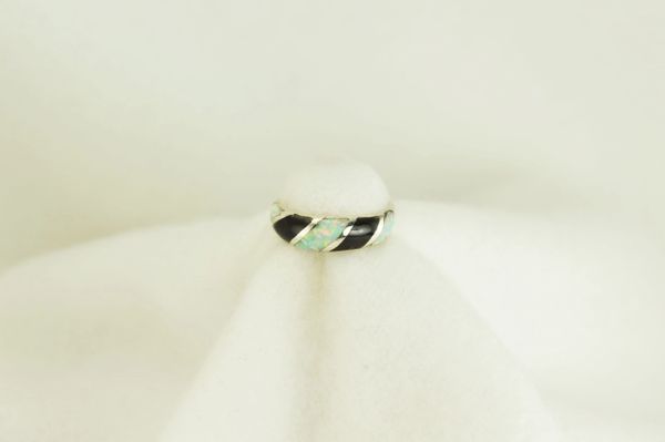 Sterling silver black onyx and white opal inlay ring. R072