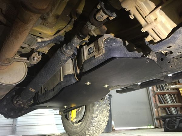 UHMW Gas Tank Skid Plate - FJ Cruiser