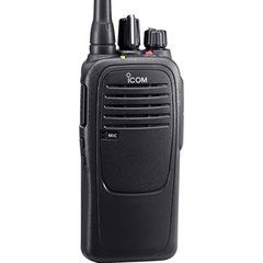 F2000 82 400-470MHz UHF 16 CH, Waterproof. Includes BP279 Li-ion 7.2V 1485mAh Standard battery, BC213 Rapid Charger