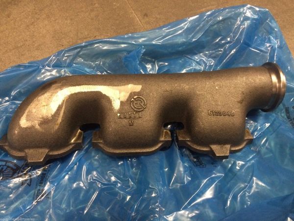 MTU DETROIT EXHAUST MANIFOLD 5129646, 2815-01-292-3005 NOS