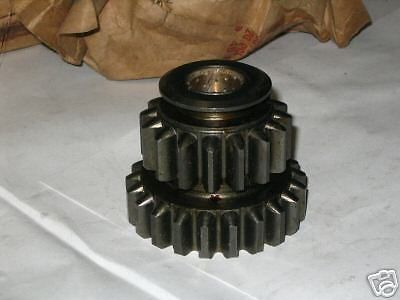 M151 JEEP REVERSE GEAR CLUSTER 8754242, 3020-00-678-1761 NOS