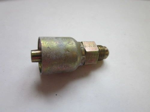 PARKER HANNIFIN FLUID CONNECTOR 17743-4-6 GOOD CONDITION