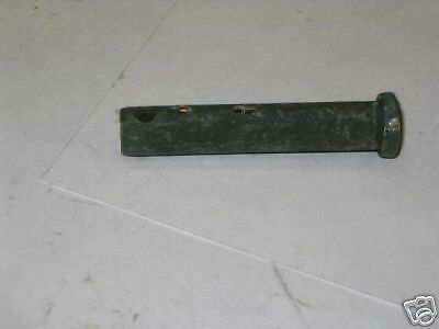2-1/2 TON AND ALL 5 TON TROOP SEAT HINGE PIN 7370134, 5315-00-737-0134 NOS