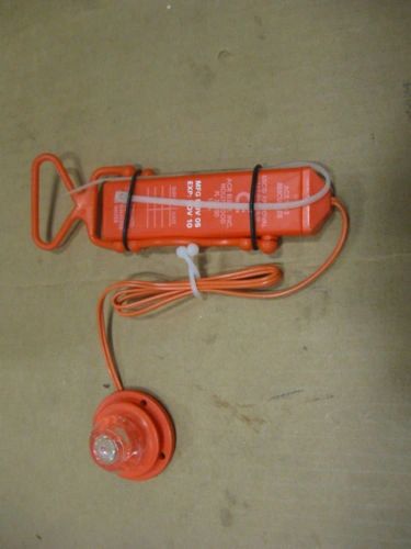 EMERGENCY DISTRESS BEACON MARKER NOS NEW