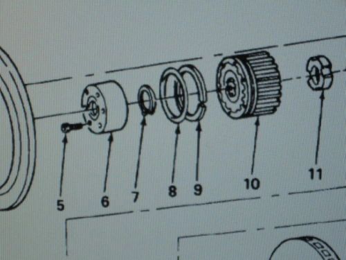 M1008 FRONT LOCKING HUB 14070373, 3040-01-163-0797 NOS