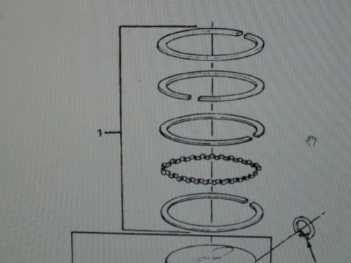 M1008 M1009 ENGINE PISTON RING SET 15537018 NOS