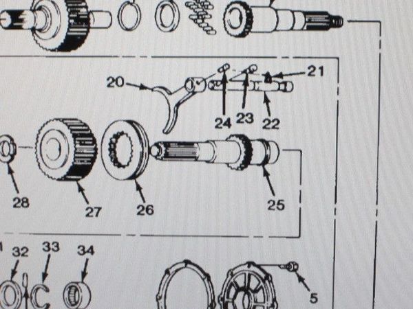 M1008 M1009 MODEL 205 TRANSFER CASE SHAFT 471727 NOS