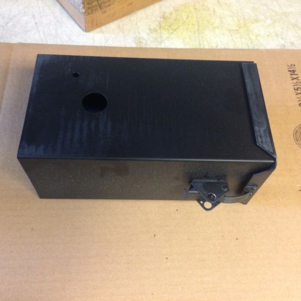 M998 WINCH CONTROL STORAGE BOX 12338489-1 NOS