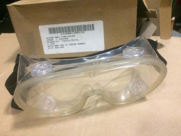 INDUSTRIAL GOGGLES ANSIZ87 1-1989, 791079, 4240-00-190-6432 NOS