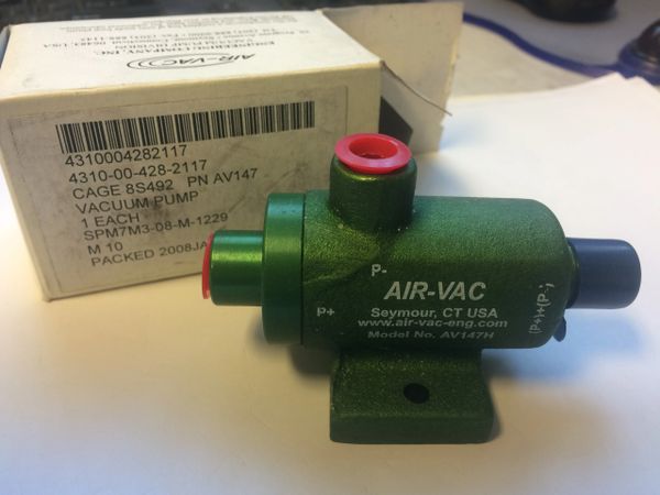 AIR-VAC VACUUM PUMP AV147, 4310-00-428-2117 NOS