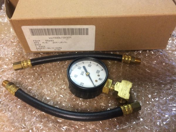 M561 GAMA GOAT FUEL PRESSURE GAGE J8151, 6620-00-671-4509 NOS