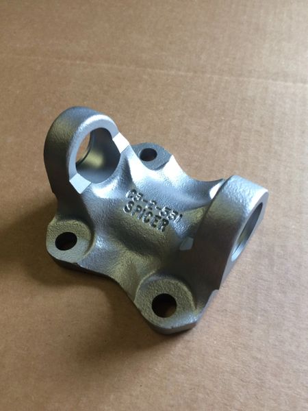 M998 UNIVERSAL JOINT YOKE 2-2-1209, 2520-01-249-1506 NOS