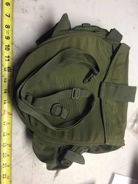 MILITARY ISSUED MASK CARRYING BAG MCU-2/P SERIES 864 WITH STRAPS NOS