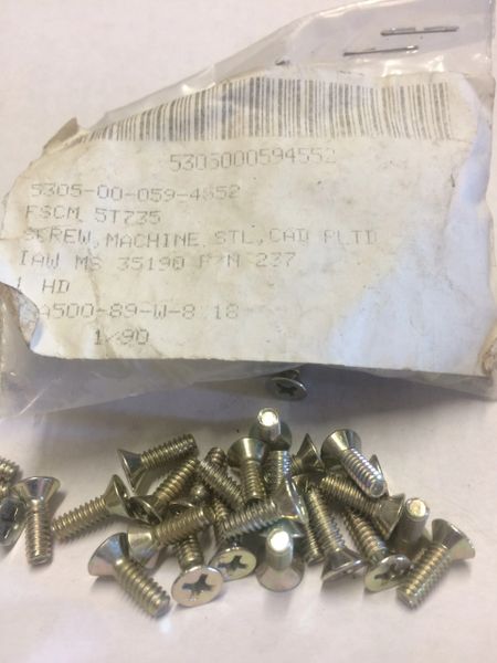 1 PKG OF 100 SCREWS #6 - 32, MS35190-237, 5305-00-059-4552 NOS