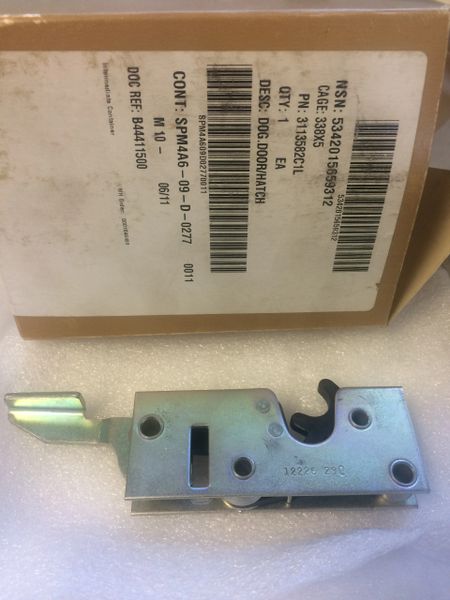 MRAP MAXXPRO TURRET DOOR HATCH 3113582C1L, 5342-01-565-9312 NOS