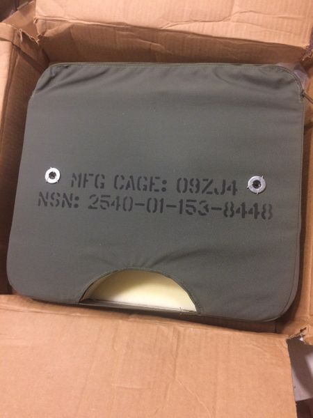 HEMTT SEAT CUSHION 2AT743, 2540-01-153-8448 NOS