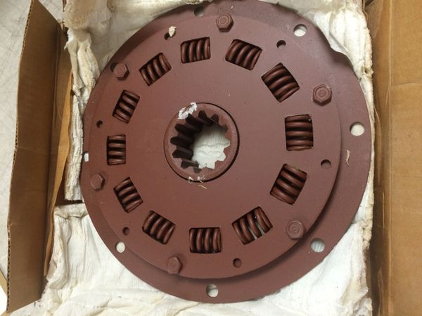 DETROIT DIESEL CLUTCH DISC 5136910, 2520-00-902-1995 NOS