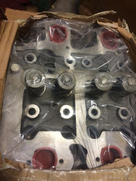 LISTER PETTER CYLINDER HEAD 750-40022, 2815-01-355-7801 NOS