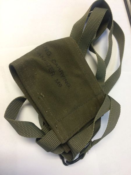 M9 CARRYING CANISTER SLING NOS