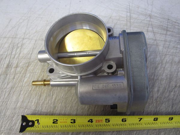 GM AC DELCO THROTTLE BODY 12568580 NOS