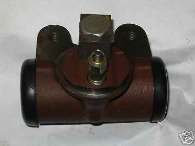 M35 WHEEL CYLINDER 7411010, 7348976, 2530-00-274-4511 NOS