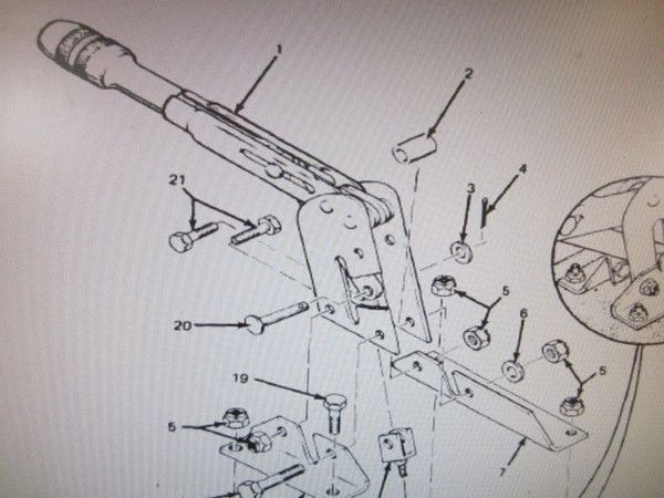 M35 2 1/2 TON HANDBRAKE MANUAL CONTROL HAND LEVER 8365663, 3040-00-040-2401, 2530-00-395-7502 NOS