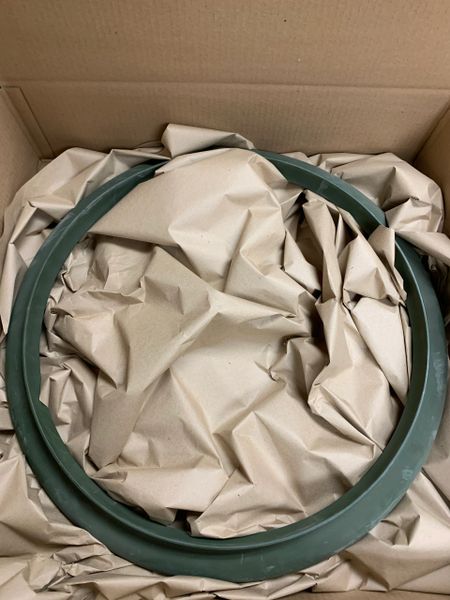 M35 2-1/2 TON SERIES WHEEL SIDE RING 7389061, 2530-00-738-9061 NOS