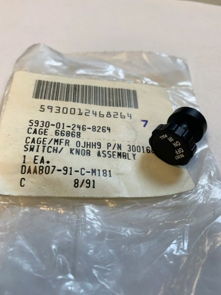 KNOB, SWITCH ASSEMBLY 300168-1, 5930-01-246-8264 NOS