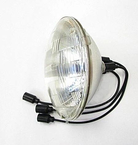 FMTV HEAD LIGHT LAMP 12422868, 6220-01-502-7312 NOS