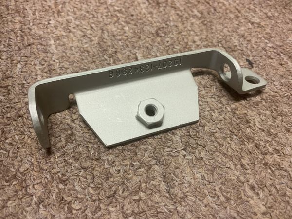 M998 RADIO MOUNT BRACKET 12342966, 5340-01-394-8496 NOS