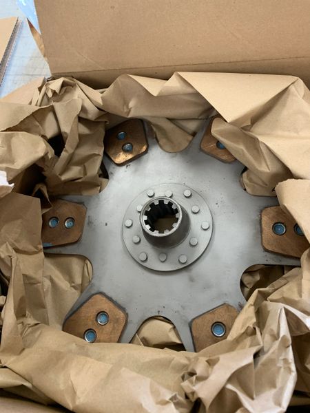 M800 SERIES CLUTCH DISC 11664387, 2520-00-107-0027 NOS