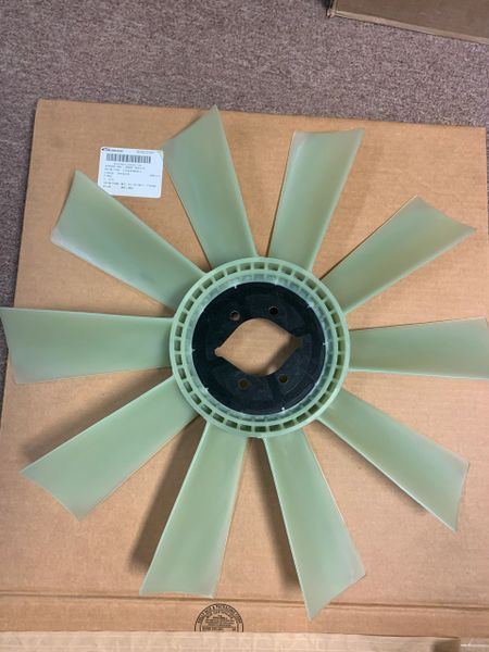 2-1/2 TON CLUTCH FAN 12448651, 2930-01-398-8319 NOS