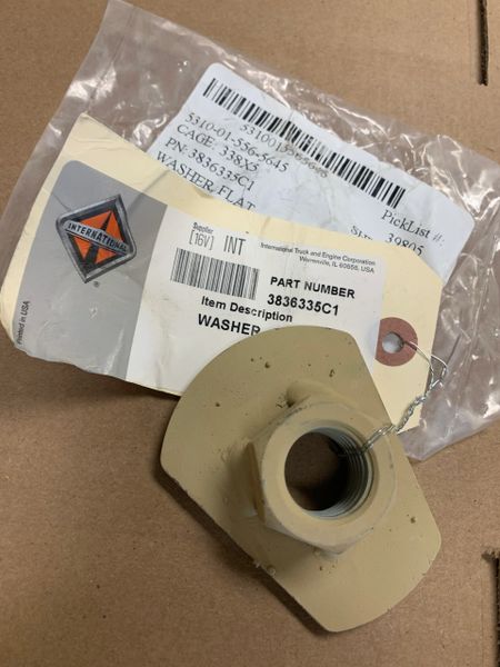 NAVISTAR WASHER 3836335C1, 5310-01-556-5645 NOS