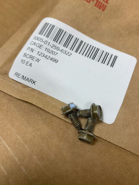 MACHINE SCREWS 12342499, 5305-01-259-6322 NOS