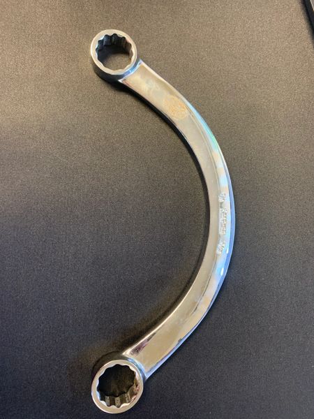SNAP ON CRESENT MOON 7/8" - 15/16", 12 POINT BOX END WRENCH CX2830 NEW