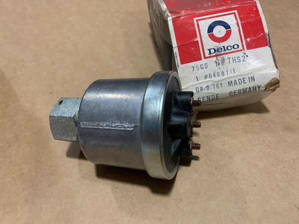 AC DELCO TACH SENDER 6469711, 6412684, 23520374, 3820-00-303-2001 NOS