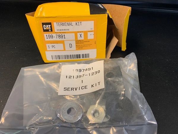 CAT ENGINE TERMINAL PARTS KIT 199-7891, 2920-01-566-6519 NOS