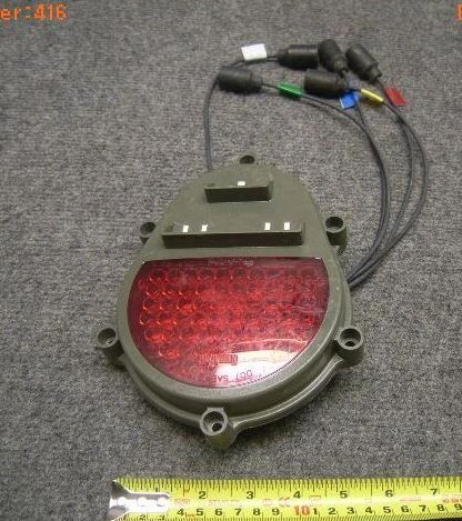 TRUK-LITE STOP LIGHT ASSEMBLY 07240, 3006892, 6220-01-482-9850 NOS