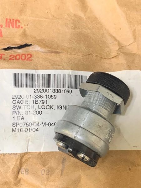 M900 SERIES IGNITION SWITCH 31-200, POL 31-200PF, 2920-01-338-1069 NOS